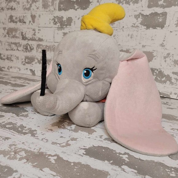 1130 Disney‎ Stuffed Dumbo Plush - Picture 1 of 4